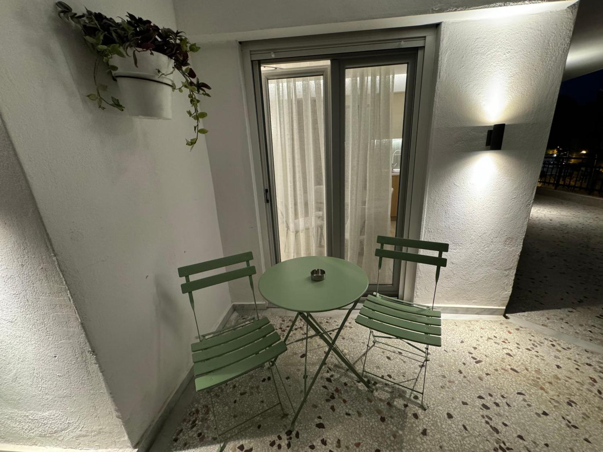 Yapi Living Apartment Thessaloniki Exterior photo